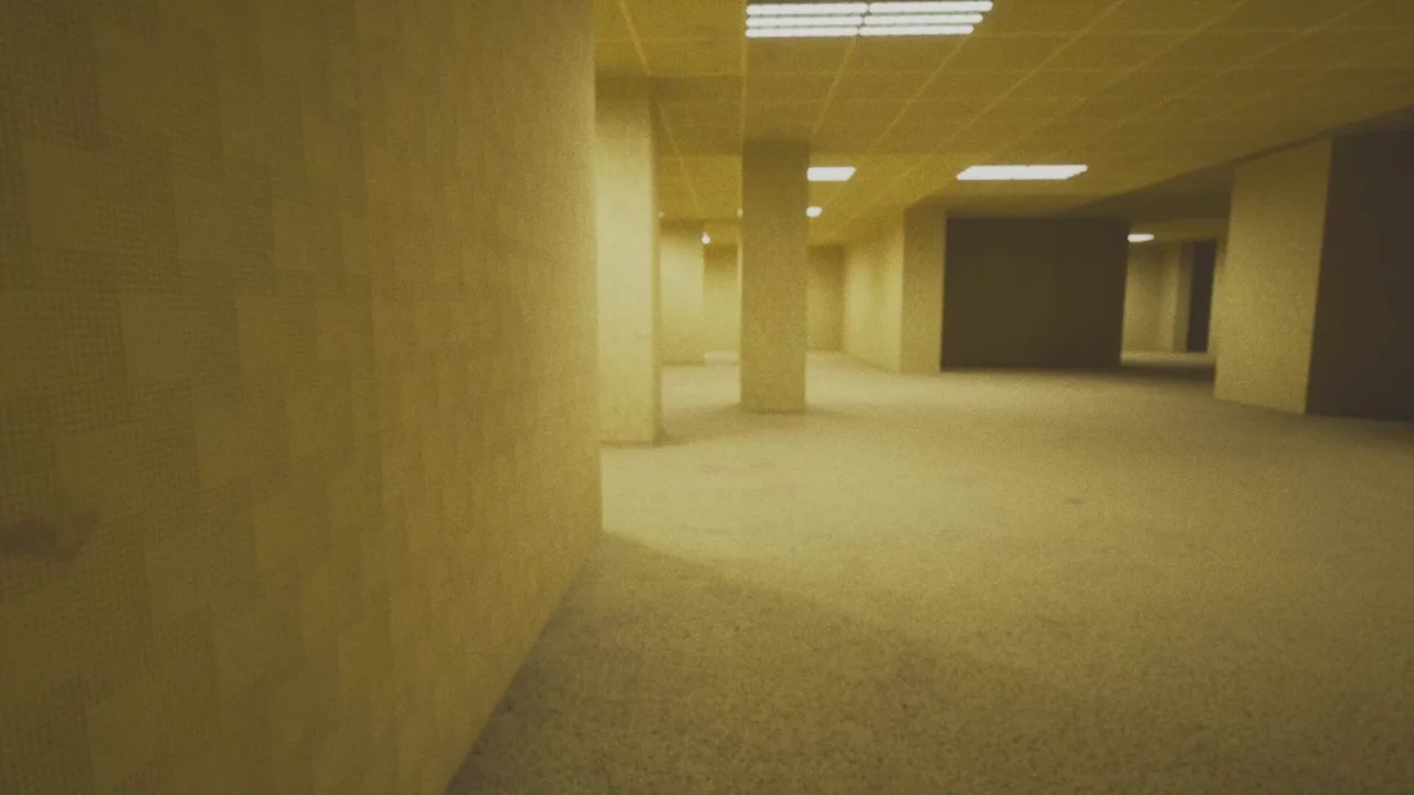Escape the Backrooms screenshot 1
